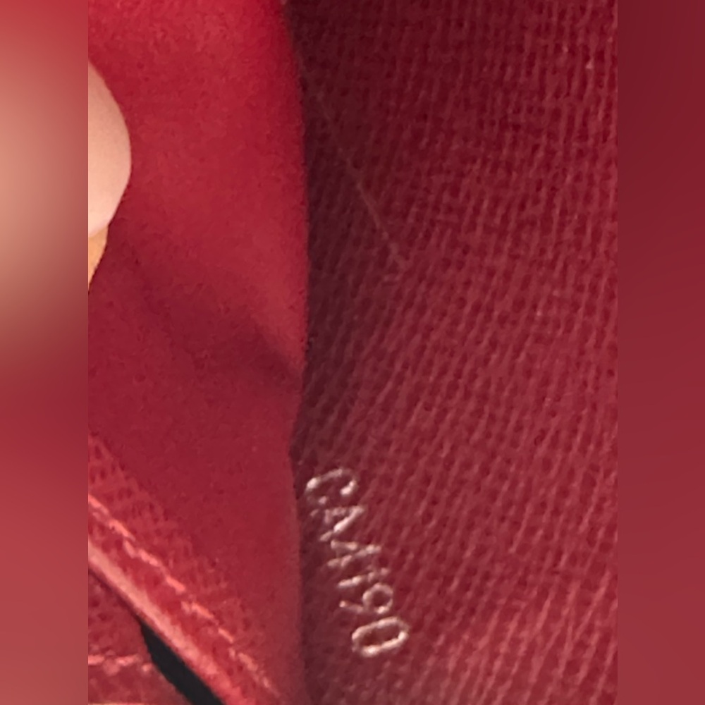 LOUIS VUITTON Red Epi Zippy Wallet - Picture 3 of 16